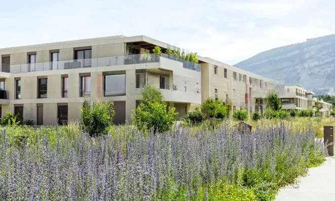 Недвижимость Apartment 5 rooms: 11