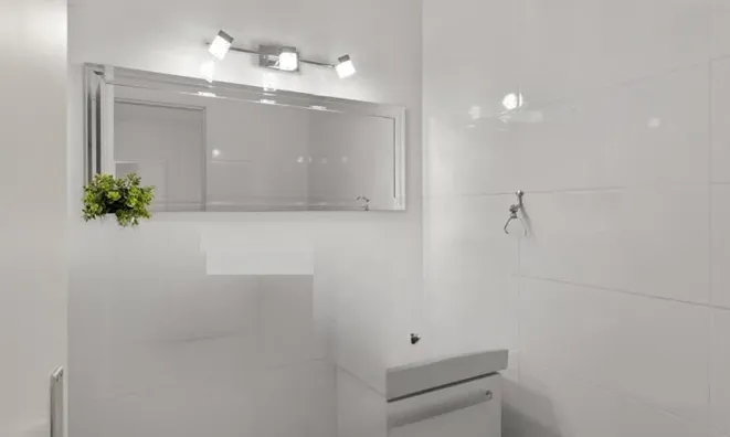 Недвижимость Apartment 6 rooms: 5