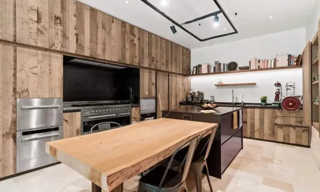 Недвижимость Single house 6 rooms: 7