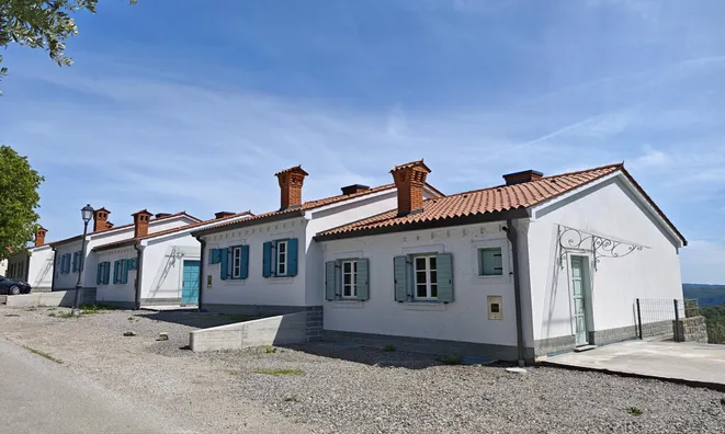 Недвижимость House, Corte: 8