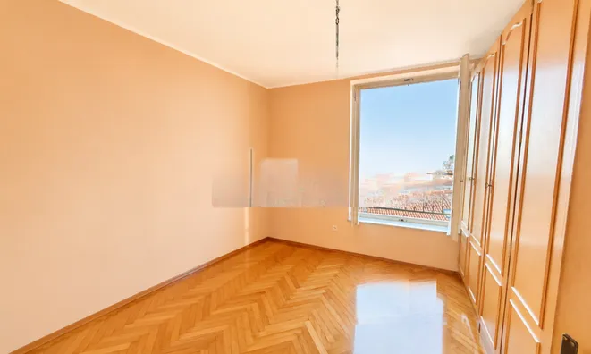 Недвижимость Three-room apartment in Izola: 7