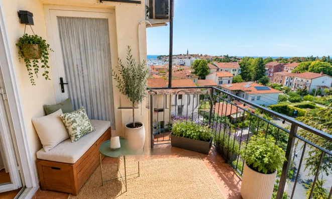 Недвижимость Three-room apartment in Izola: 13