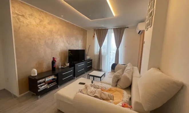 Недвижимость Three-room apartment Sezhana: 2