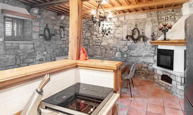 Недвижимость Three-room apartment in Sežana: 2