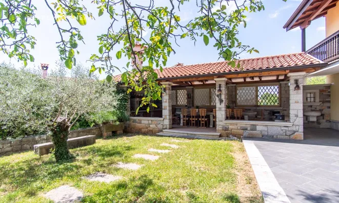 Недвижимость Three-room apartment in Sežana: 9