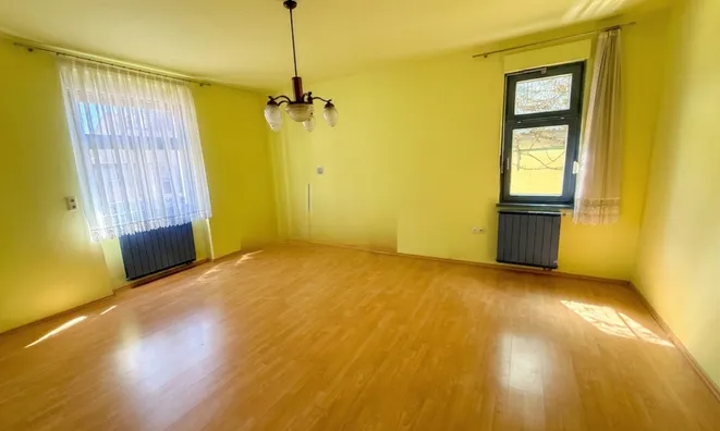 Недвижимость House, Ljubljana, Green Pit.: 20