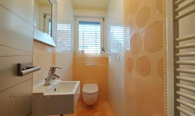 Недвижимость House for two owners Bizovik: 9