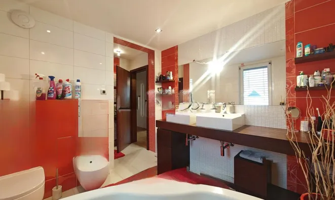 Недвижимость House for two owners Bizovik: 12