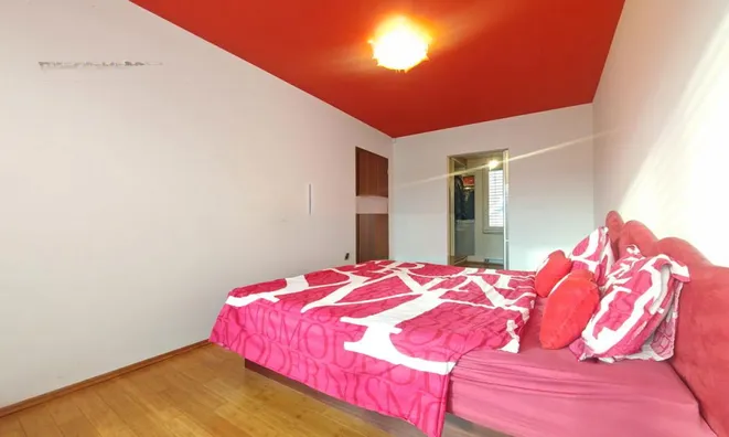 Недвижимость House for two owners Bizovik: 17