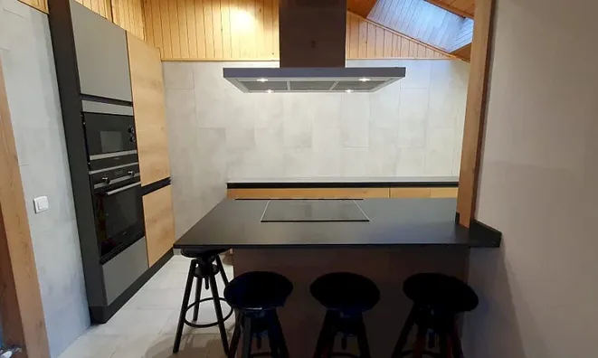 Недвижимость Magnificent penthouse in Anyòs with 3 bedrooms, attic, parking, and storage: 9