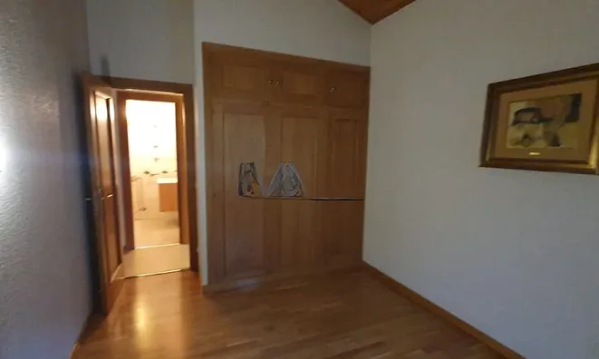 Недвижимость Magnificent penthouse in Anyòs with 3 bedrooms, attic, parking, and storage: 11