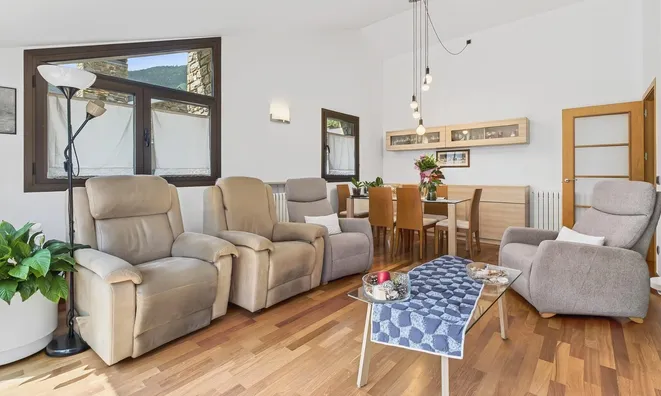 Недвижимость Exclusive penthouse in La Cortinada: 6