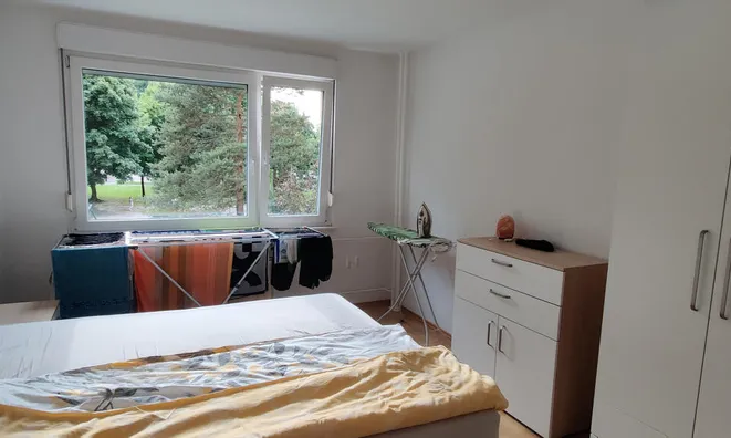 Недвижимость Apartment, 2-room on Belechanskaya Street: 12
