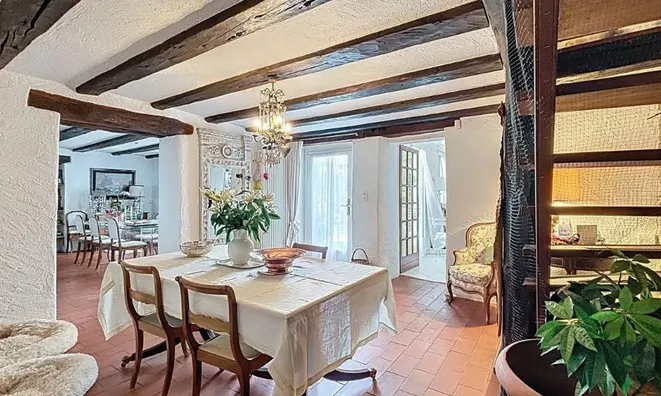 Недвижимость Single house 8 rooms: 3