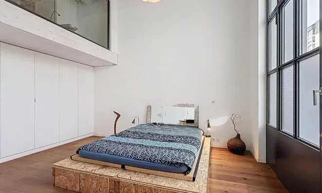Недвижимость Loft 6 rooms: 3