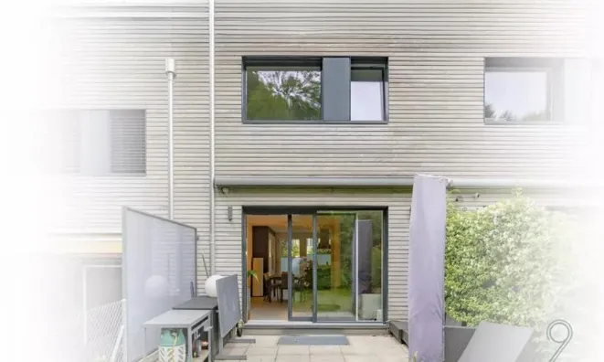 Недвижимость Single house 5 rooms: 1