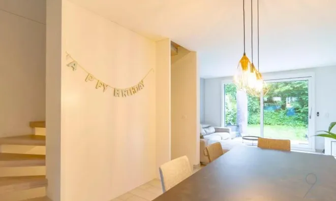 Недвижимость Single house 5 rooms: 4