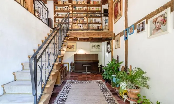 Недвижимость Row house: 3