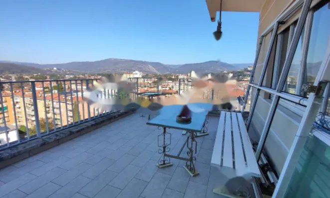 Недвижимость Трехкомнатная в центре Горизии: 21