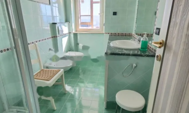 Недвижимость Трехкомнатная в центре Горизии: 32