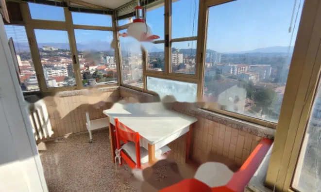 Недвижимость Трехкомнатная в центре Горизии: 39