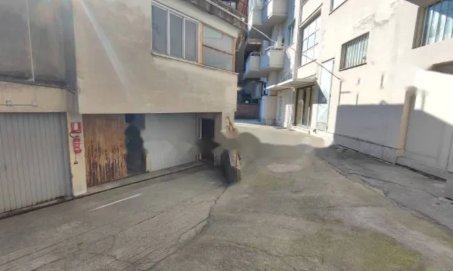 Недвижимость Трехкомнатная в центре Горизии: 58