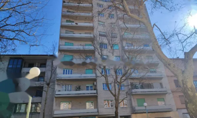 Недвижимость Трехкомнатная в центре Горизии: 61