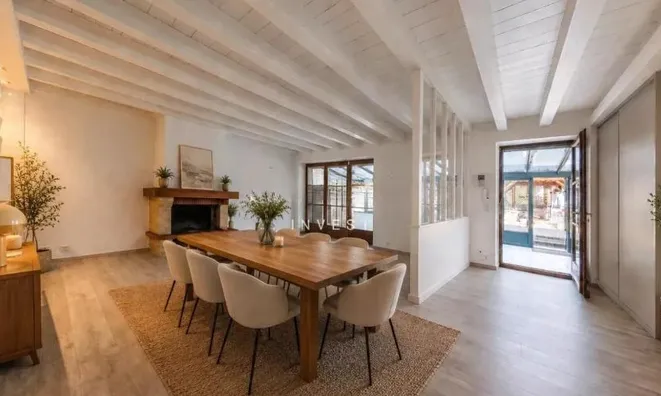 Недвижимость Single house 8 rooms: 2