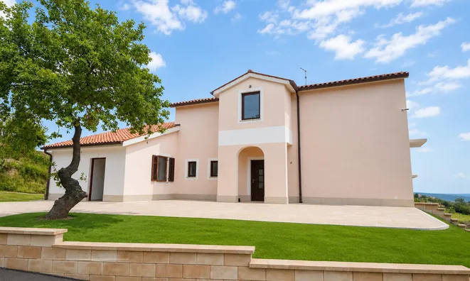 Недвижимость Three-room apartment Malia: 1