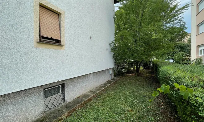 Недвижимость House with Terrace New Ljubljana Šiška: 4