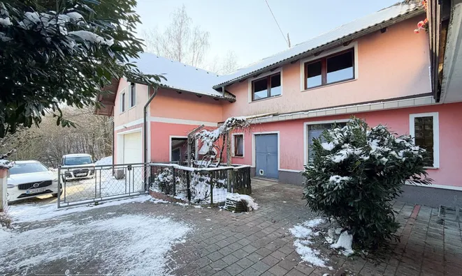 Недвижимость House Javor Ljubljana Dobrunje: 2