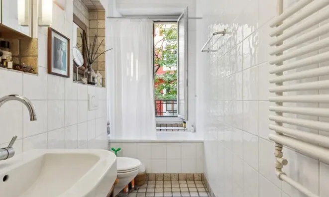 Недвижимость Apartment 2.5 rooms: 5