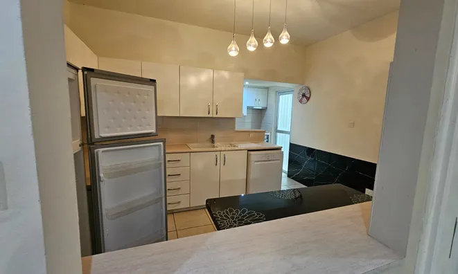 Недвижимость 3 bedroom Apartment For sale, Germasogeia, Limassol: 3