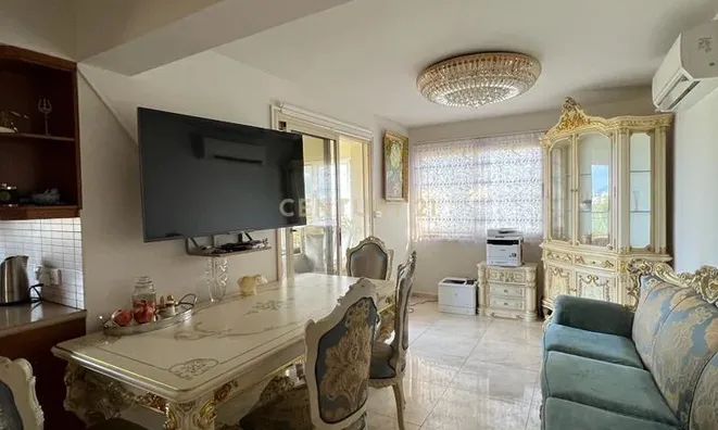 Недвижимость 3 Bedrooms Apartment For sale in Zakaki, Limassol: 2