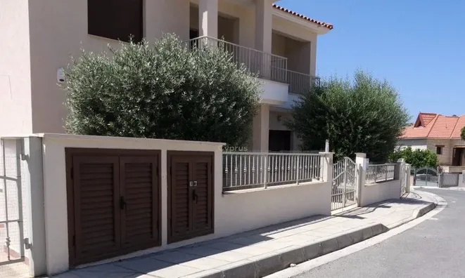 Недвижимость 3 Bedroom Detached house For sale in Agios Tychonas, Limassol: 1
