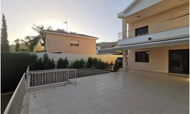 Недвижимость 3 Bedroom Detached house For sale in Agios Tychonas, Limassol: 17