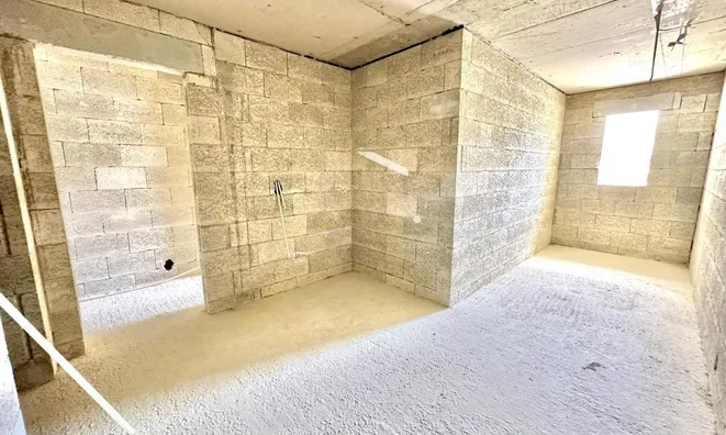 Недвижимость Central San Gwann Apartment: 4
