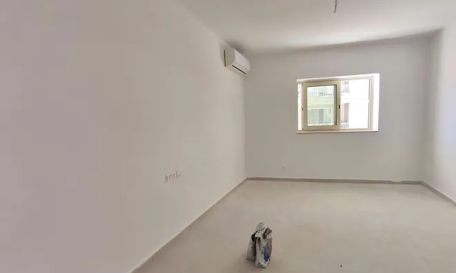 Недвижимость North Mgarr Apartment: 5