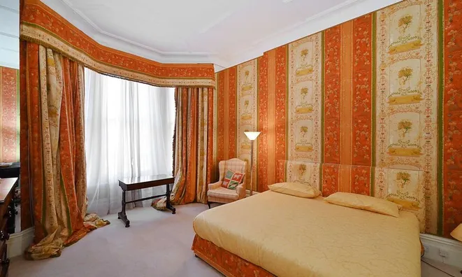 Недвижимость Egerton Gardens: 4