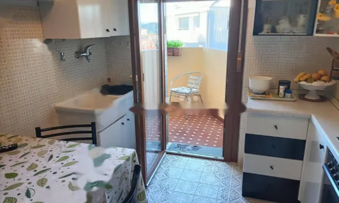 Недвижимость Трехкомнатная в центре Горички: 16