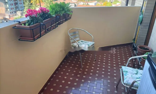 Недвижимость Трехкомнатная в центре Горички: 17