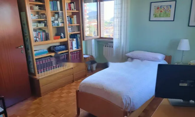 Недвижимость Трехкомнатная в центре Горички: 26