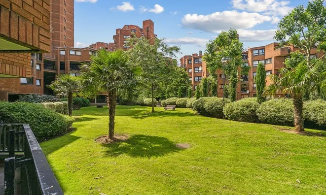 Недвижимость Blantyre Walk, Worlds End Estate: 1
