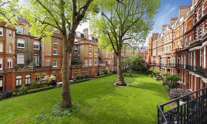 Недвижимость Egerton Gardens: 5