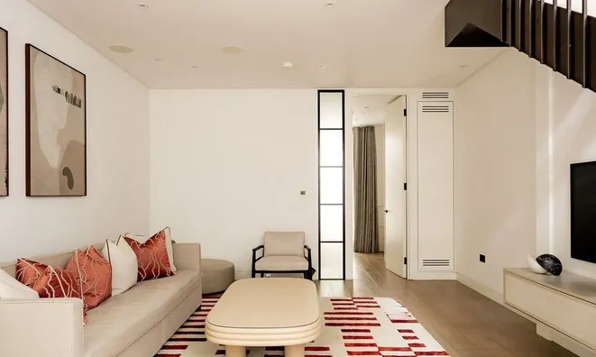 Недвижимость St Luke's Street, Chelsea: 18