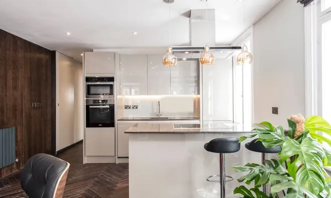Недвижимость Brompton Road: 11