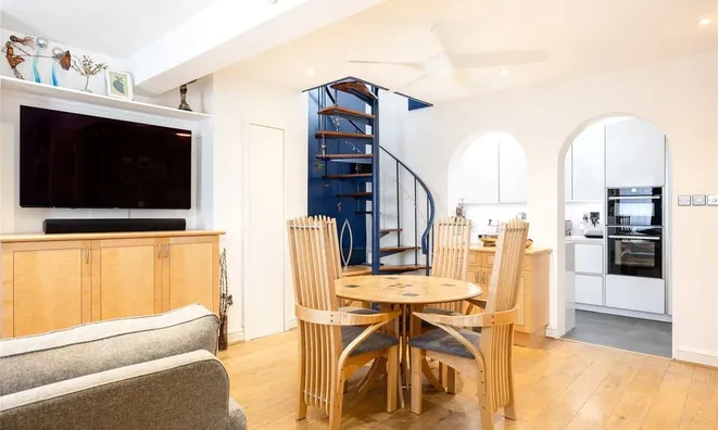 Недвижимость Stewarts Grove, Chelsea: 11