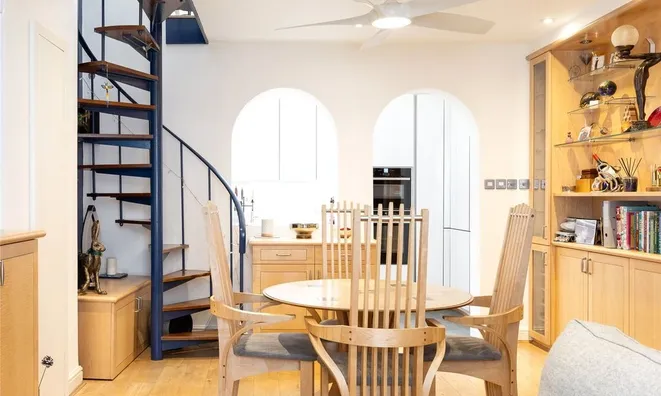 Недвижимость Stewarts Grove, Chelsea: 13