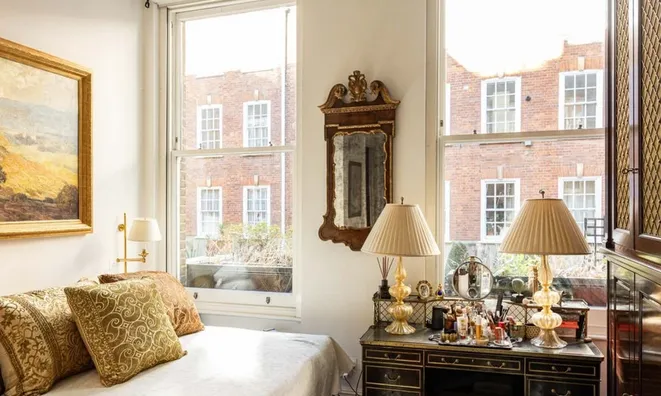 Недвижимость Redcliffe Square: 8