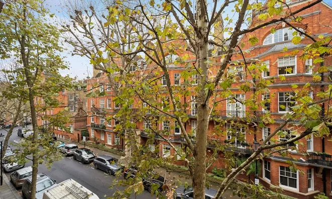 Недвижимость Cheyne Court: 7